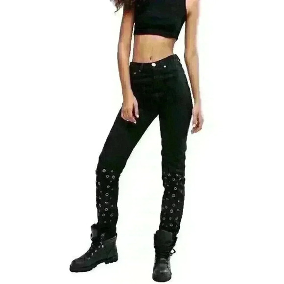 Glamorous Tall High-Rise Mom Jean With Eyelet Detail Black Women's Jeans $75 - Picture 1 of 11